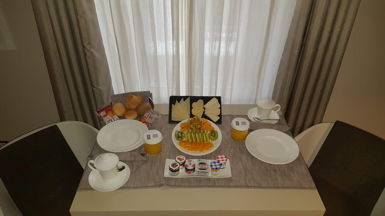 Escalus Luxury Suites Верона Экстерьер фото