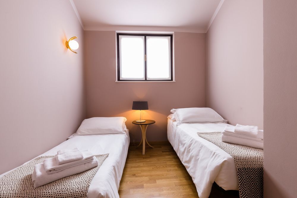 Escalus Luxury Suites Верона Экстерьер фото